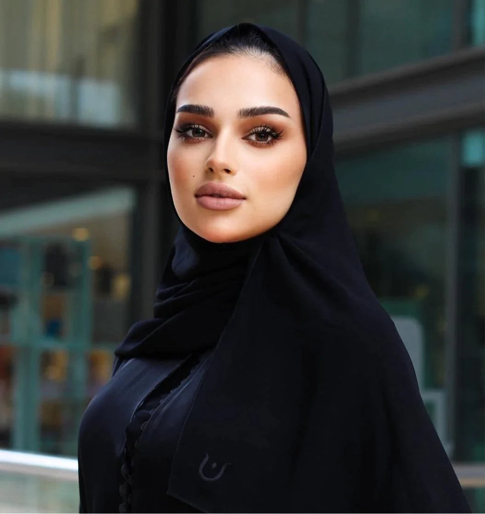 Mini Abaya Hijab - Nouf