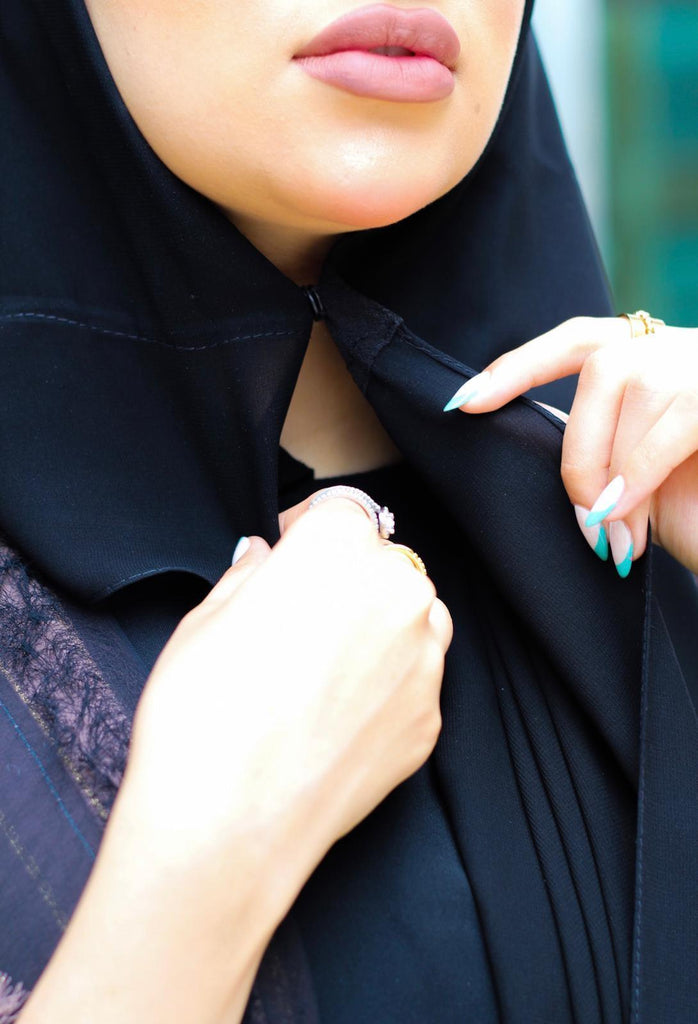 Mini Abaya Hijab - petite - Nouf