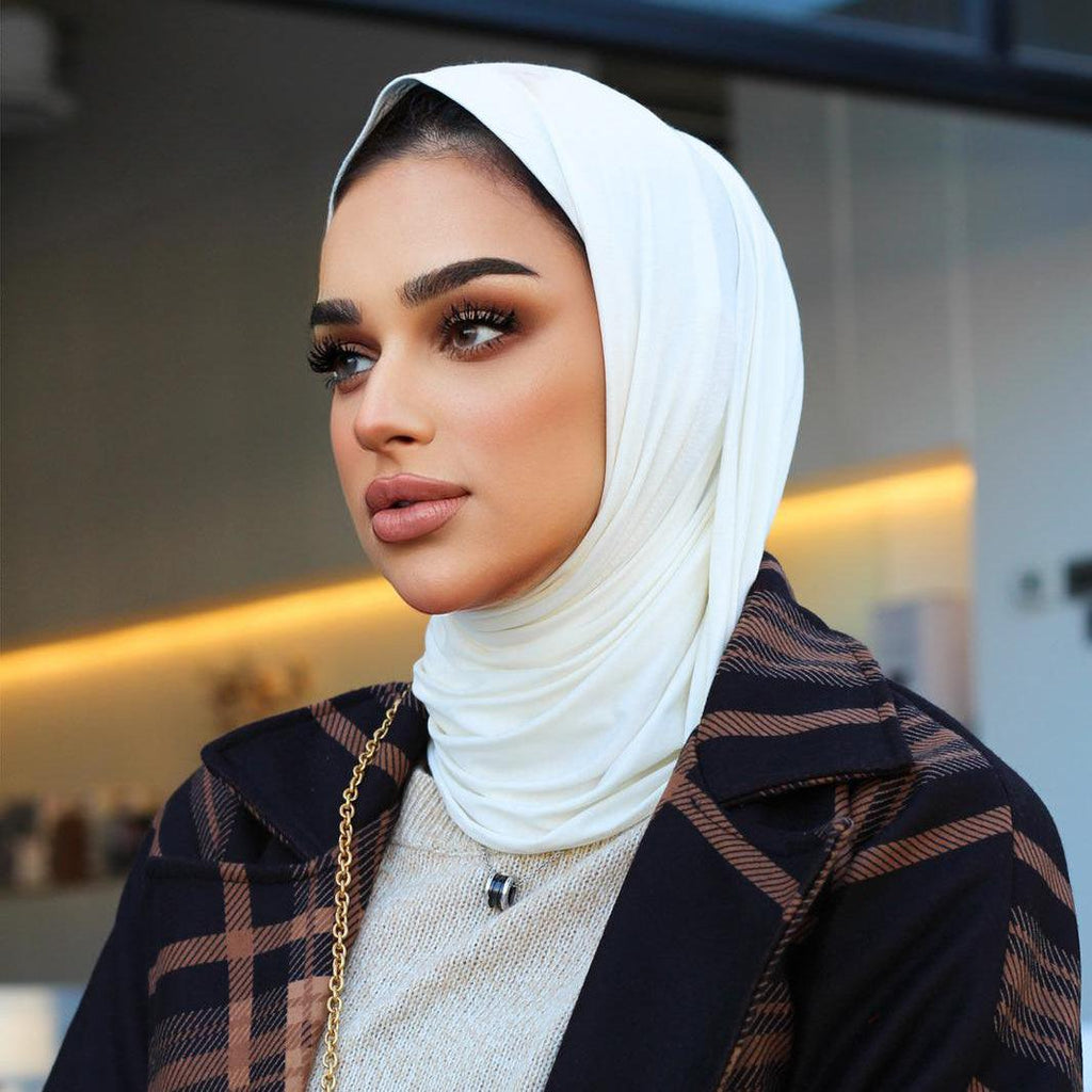 Light Hijab | حجاب التخرج - Nouf